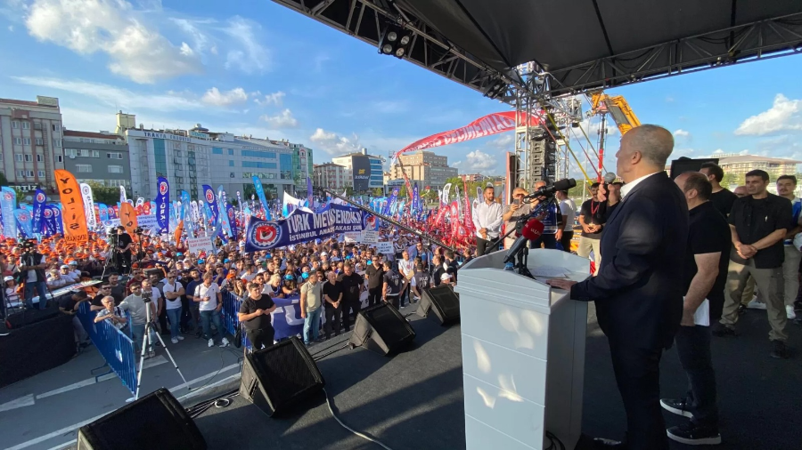 Konfederasyonumuz TÜRK-İŞ’in  “Zordayız Geçinemiyoruz” Mitingi Tekirdağ, Çerkezköy’de Gerçekleştirildi